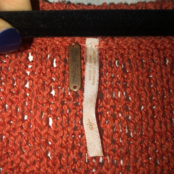 FREE PEOPLE Size large orange knitted sweater - Picture 2 of 2